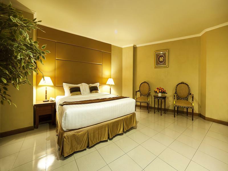 Olympic Hotel Jakarta Exterior foto